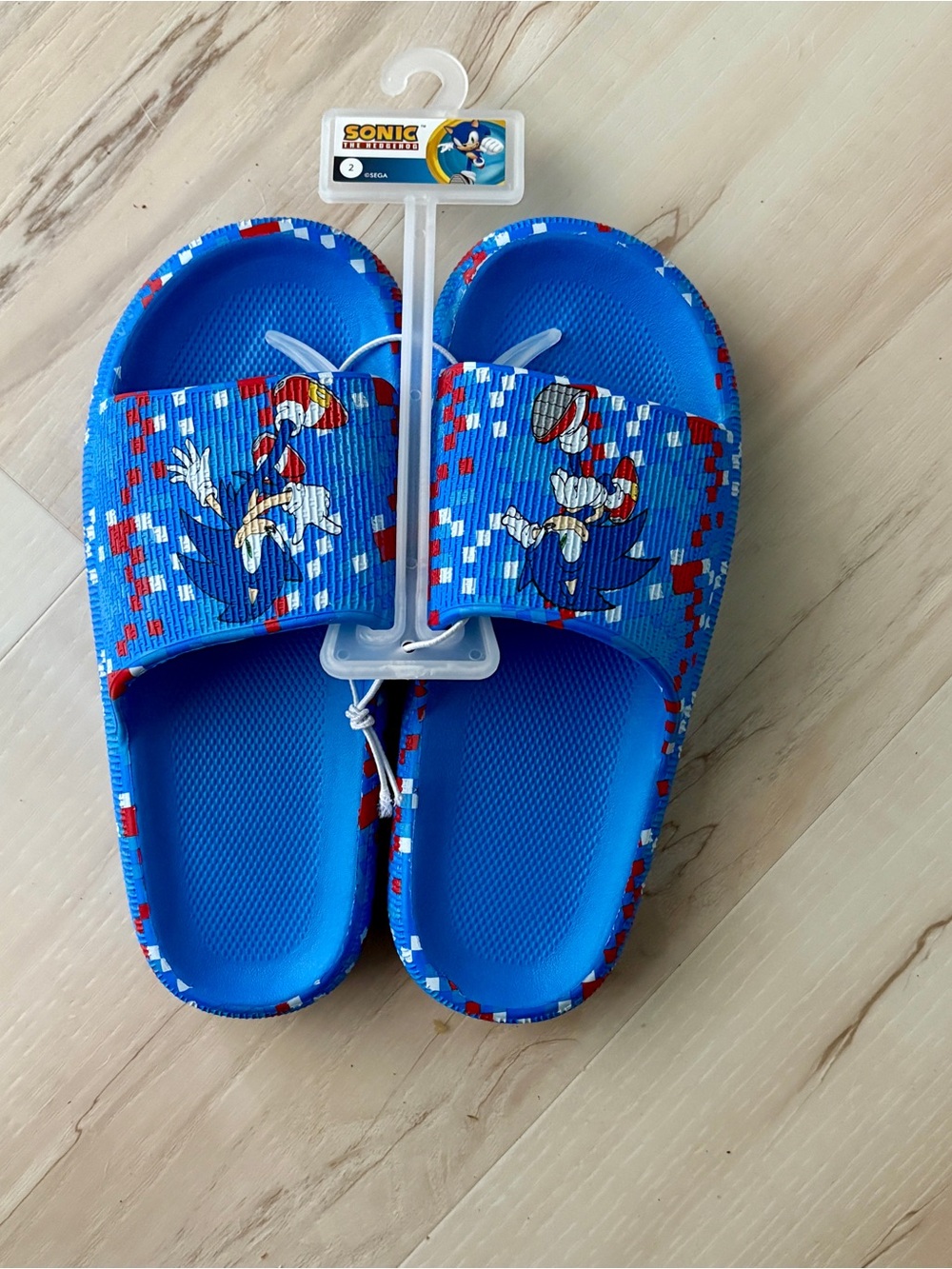 Sonic the Hedgehog Boys' Blue Slide Sandals